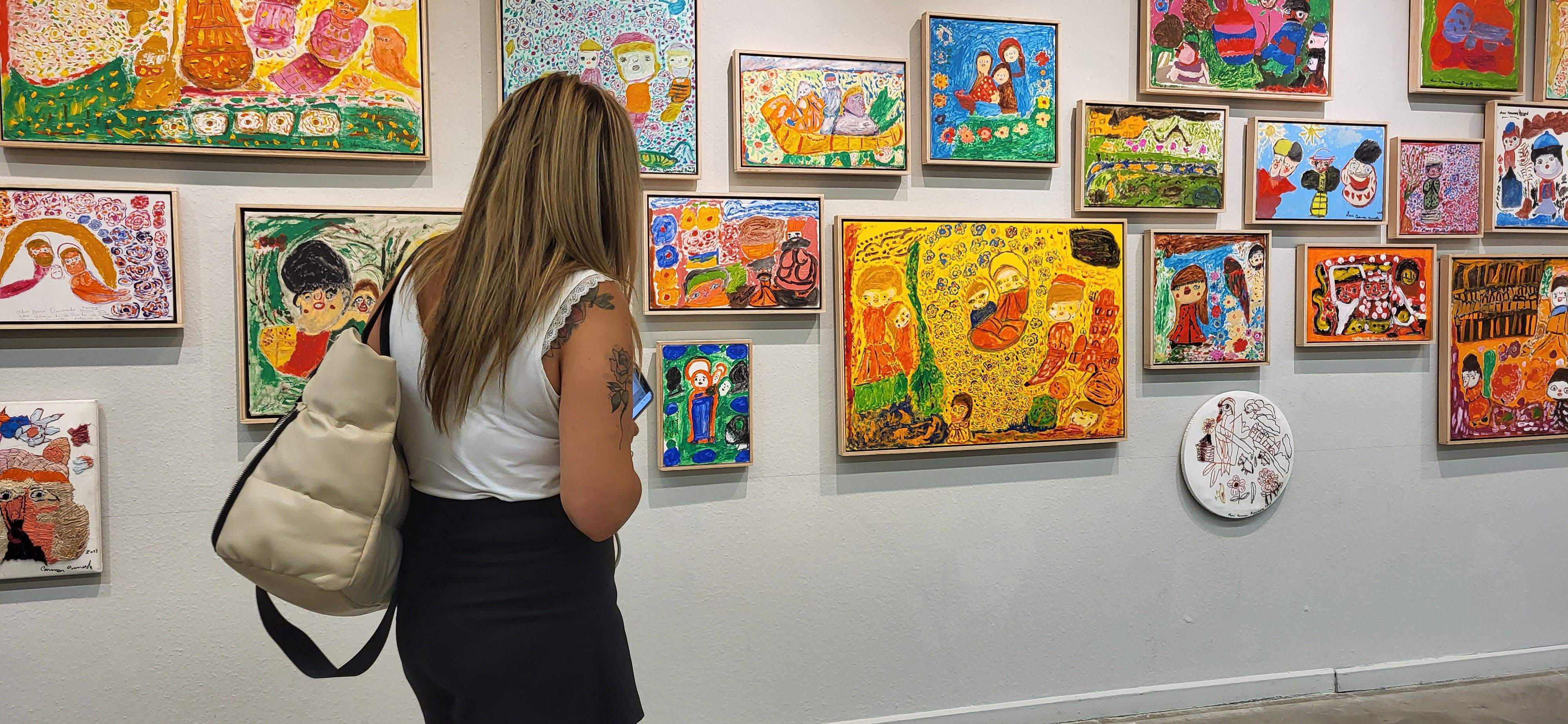 Exposición de Carmen Bonache en el Centro Cultural Manuel Benito Moliner. Foto Myriam Martínez