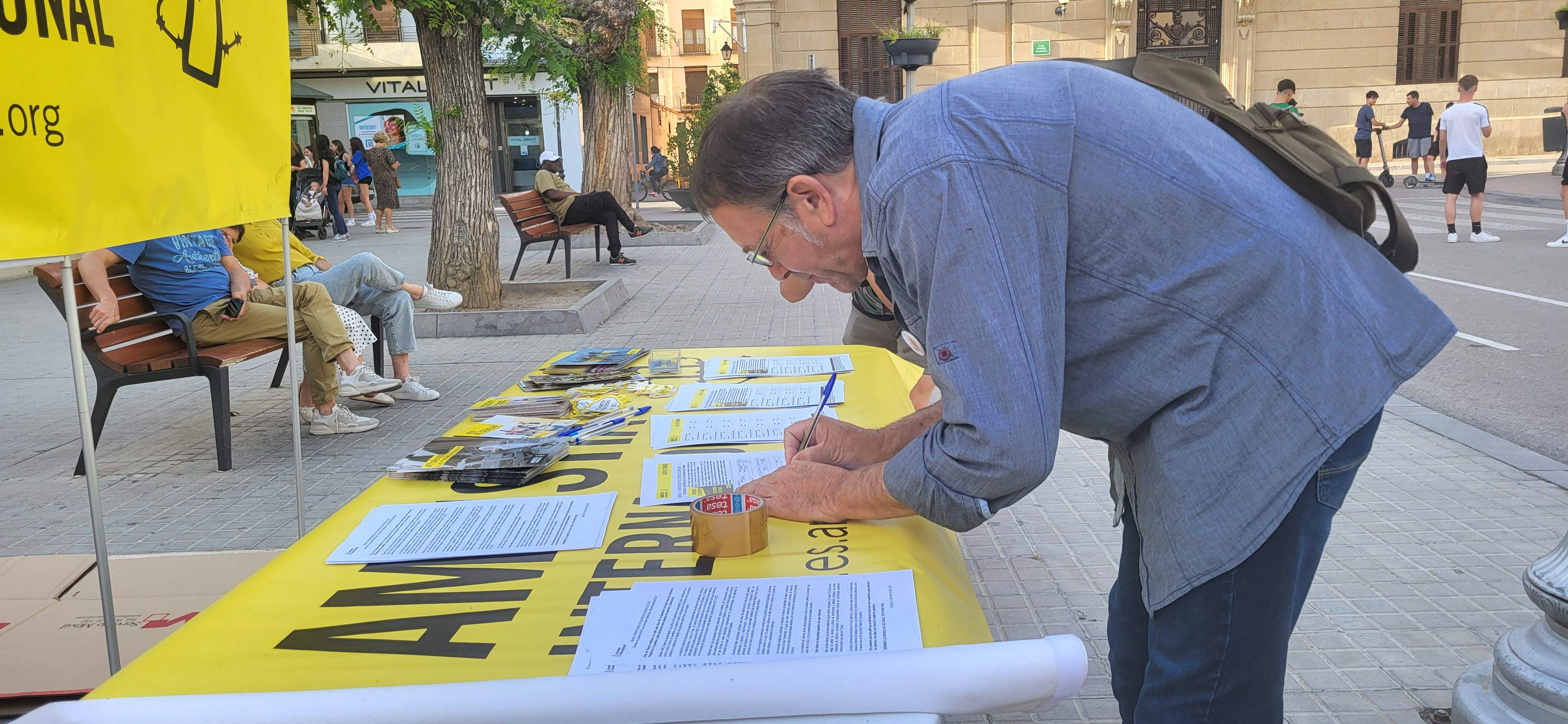 Imagen de archivo de un acto en Huesca de Amnistía Internacional. Foto Myriam Martínez
