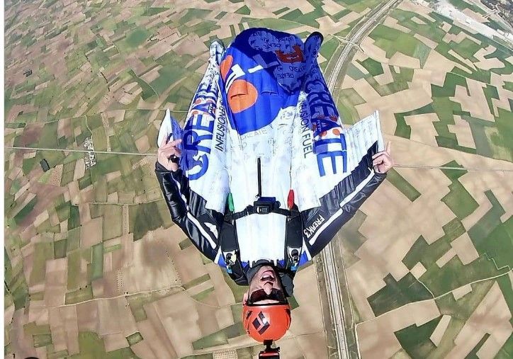 Álex Villar, uno de los mejores del mundo en salto base, es el deportista fallecido en Plan