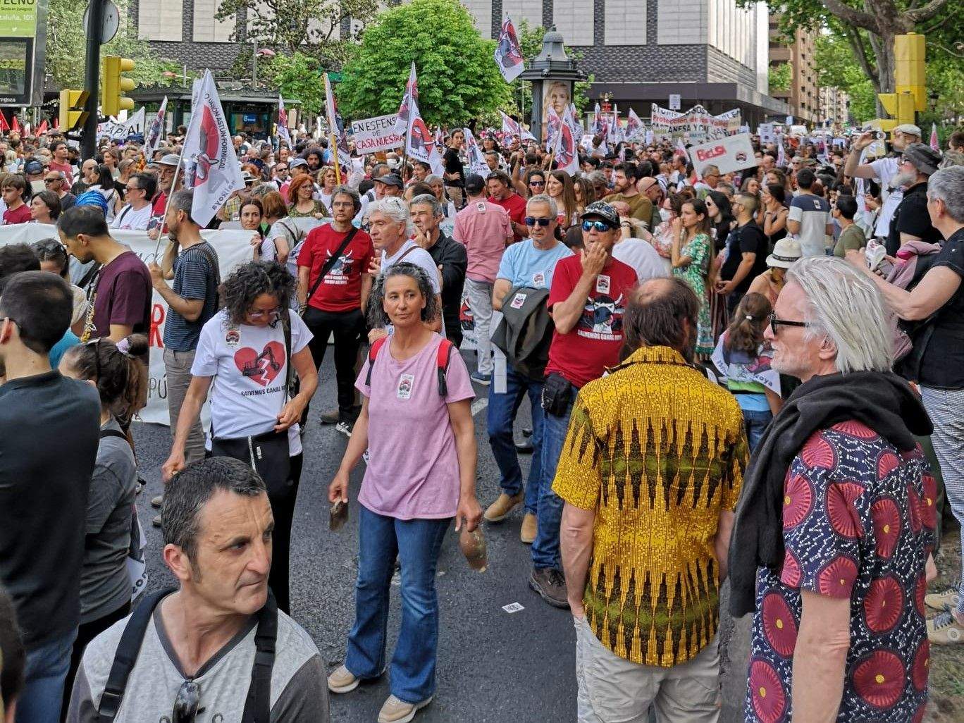 Manifestación en Zaragoza por la protección de Canal Roya. Foto: Marian Bandrés