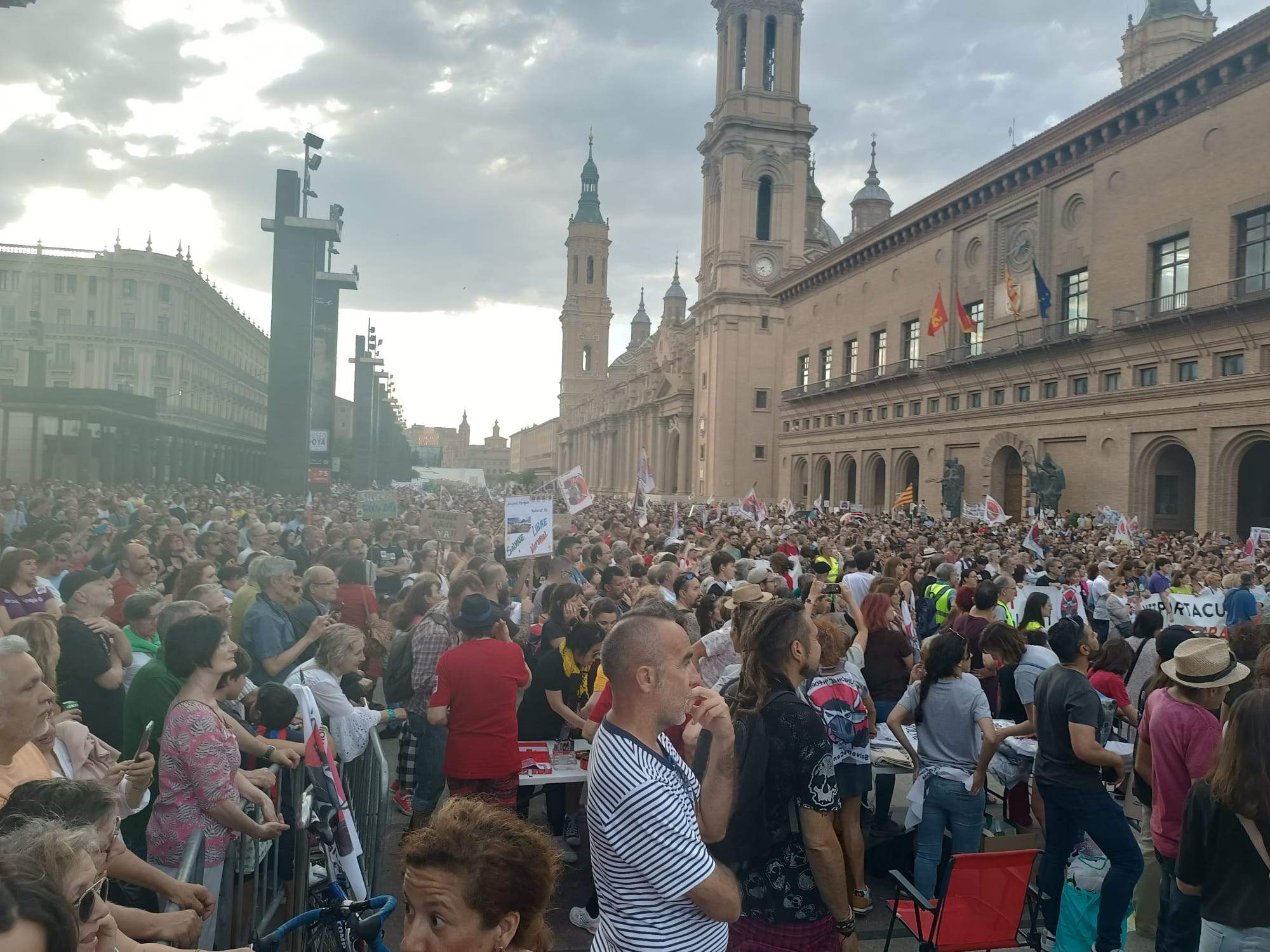 Manifestación en Zaragoza por la protección de Canal Roya.