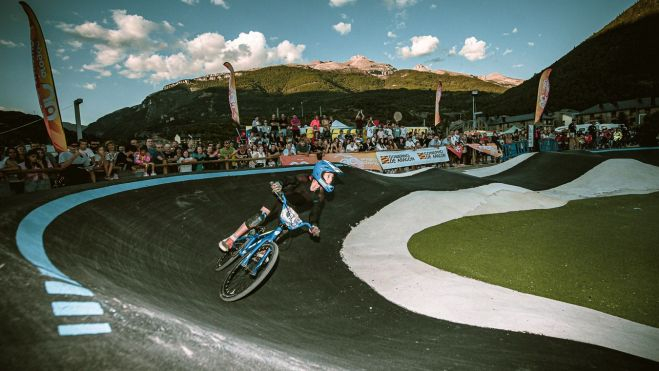 Pump Track en Villanúa Pump Track en Villanúa