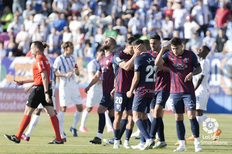 Celebración de gol del Huesca, alegrías dentro de una temporada regular e irregular a la vez