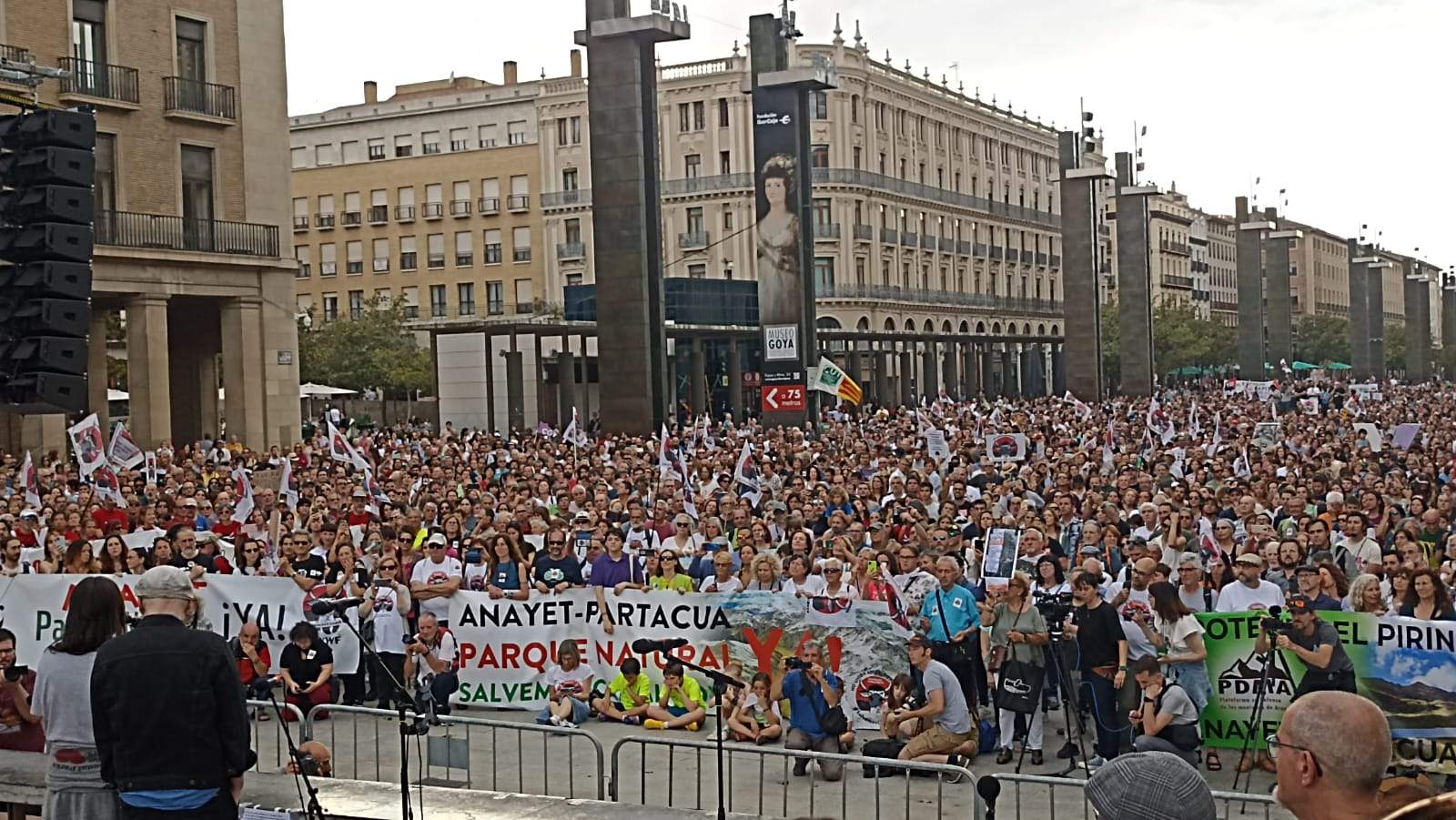 Manifestación en Zaragoza por la protección de Canal Roya. Foto: Isabel Arilla