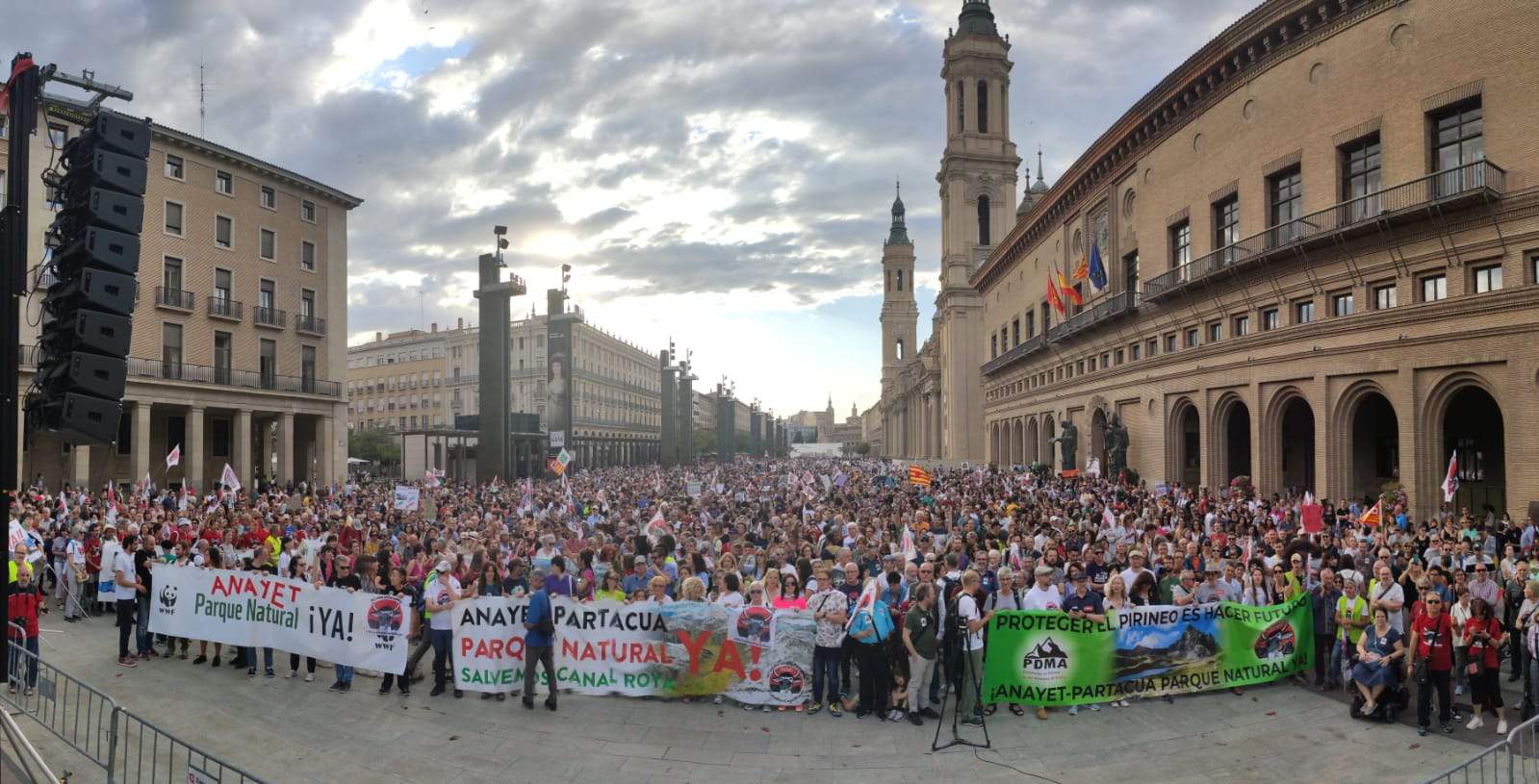 Manifestación en Zaragoza por la protección de Canal Roya. Foto: Quino Escartín