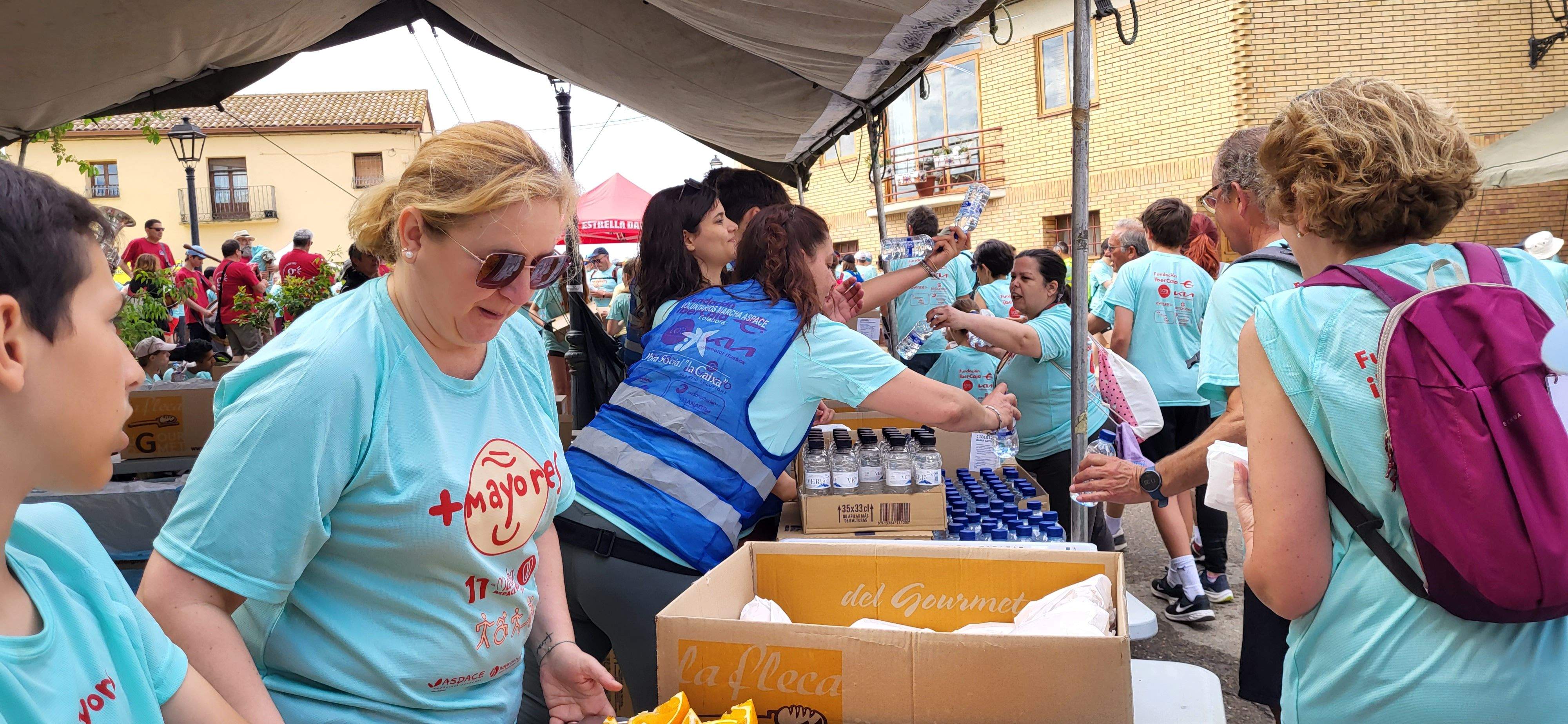 La Marcha Aspace en el avituallamiento de Banariés. Foto: Mercedes Manterola