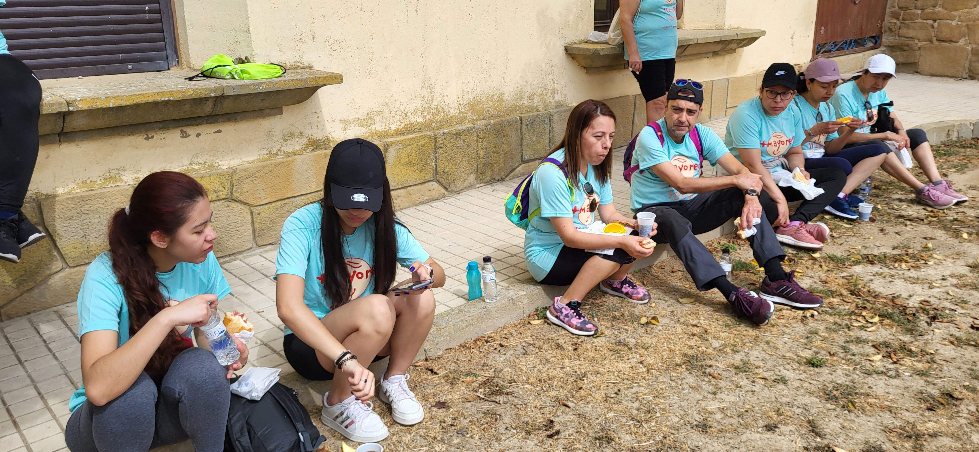 La Marcha Aspace en el avituallamiento de Banariés. Foto: Mercedes Manterola