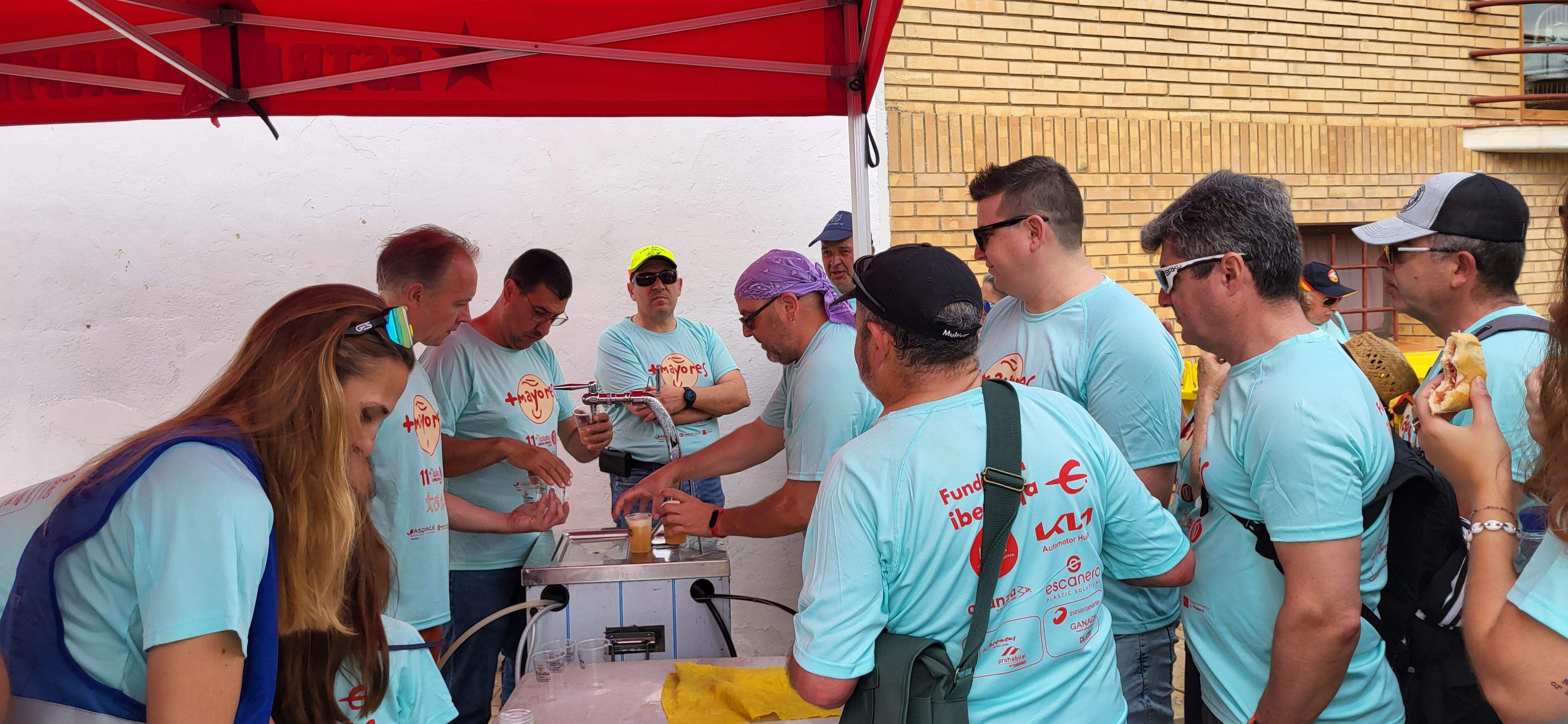 La Marcha Aspace en el avituallamiento de Banariés. Foto: Mercedes Manterola