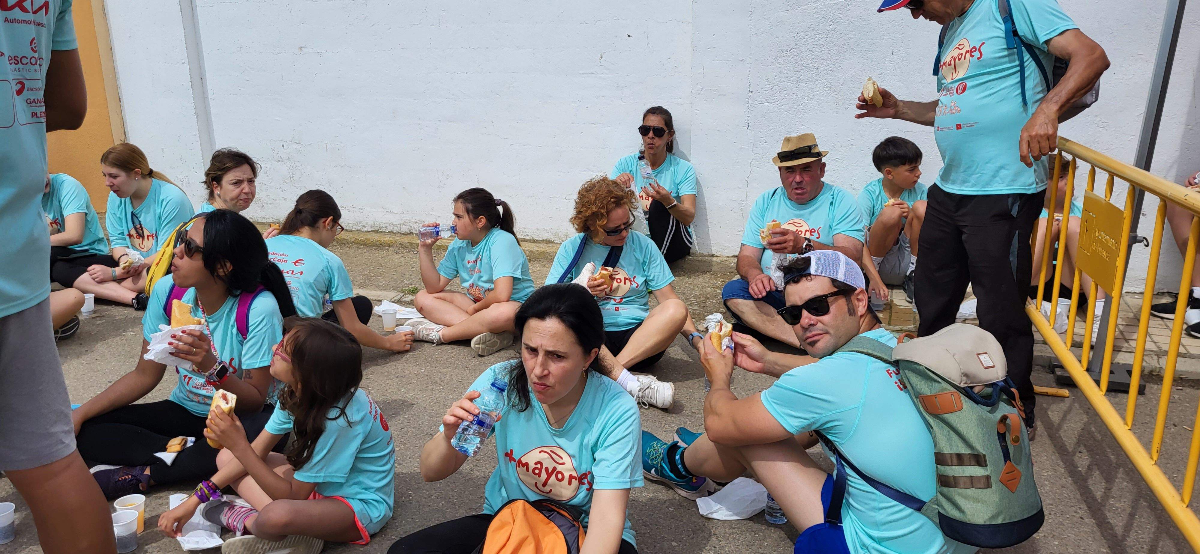 La Marcha Aspace en el avituallamiento de Banariés. Foto: Mercedes Manterola