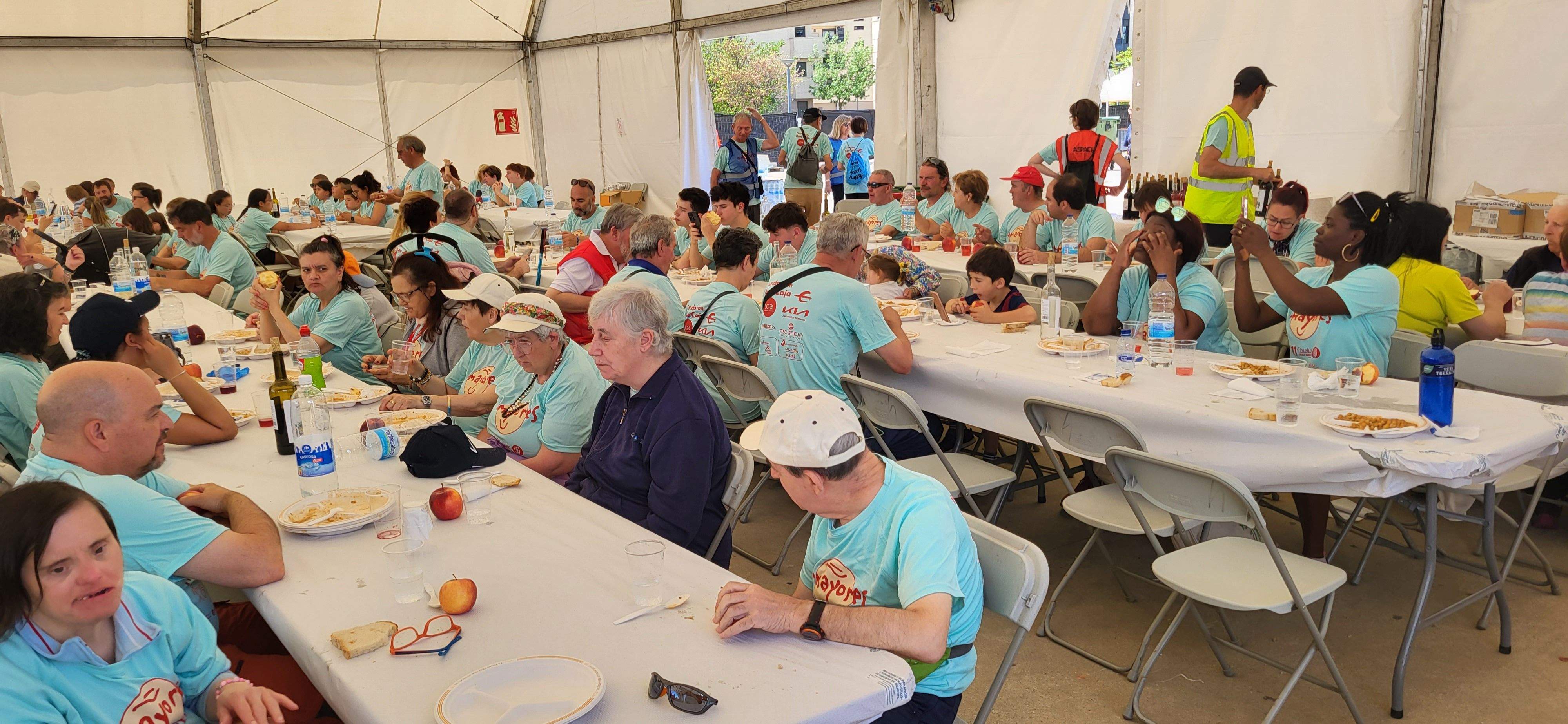 La comida, garbanzos buenísimos. Foto Myriam Martínez