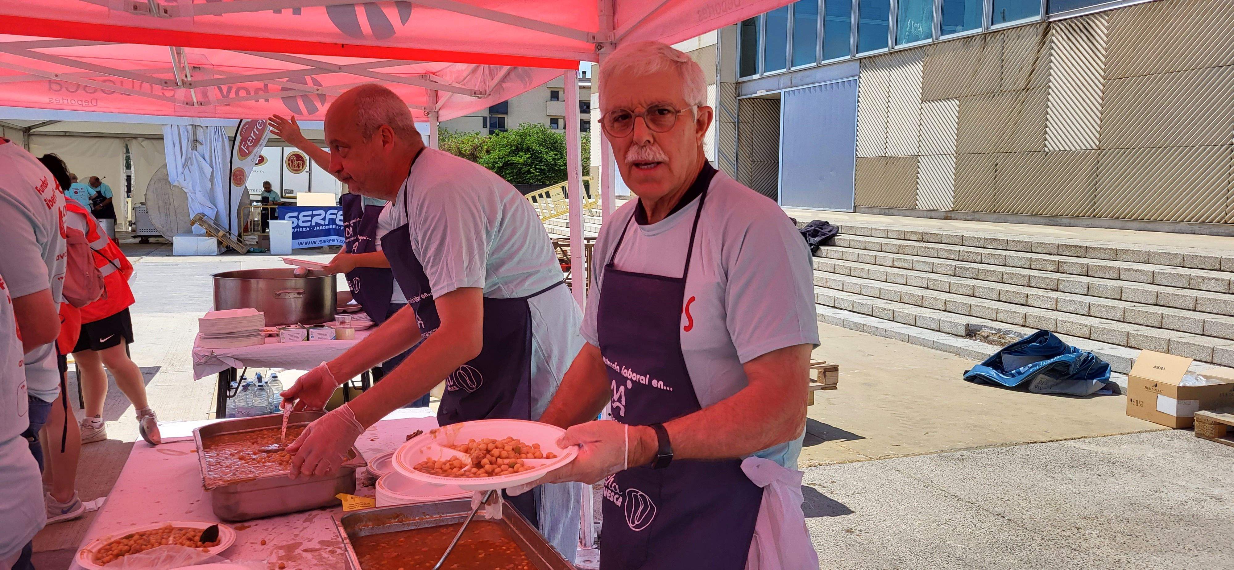 La comida, garbanzos buenísimos. Foto Myriam Martínez