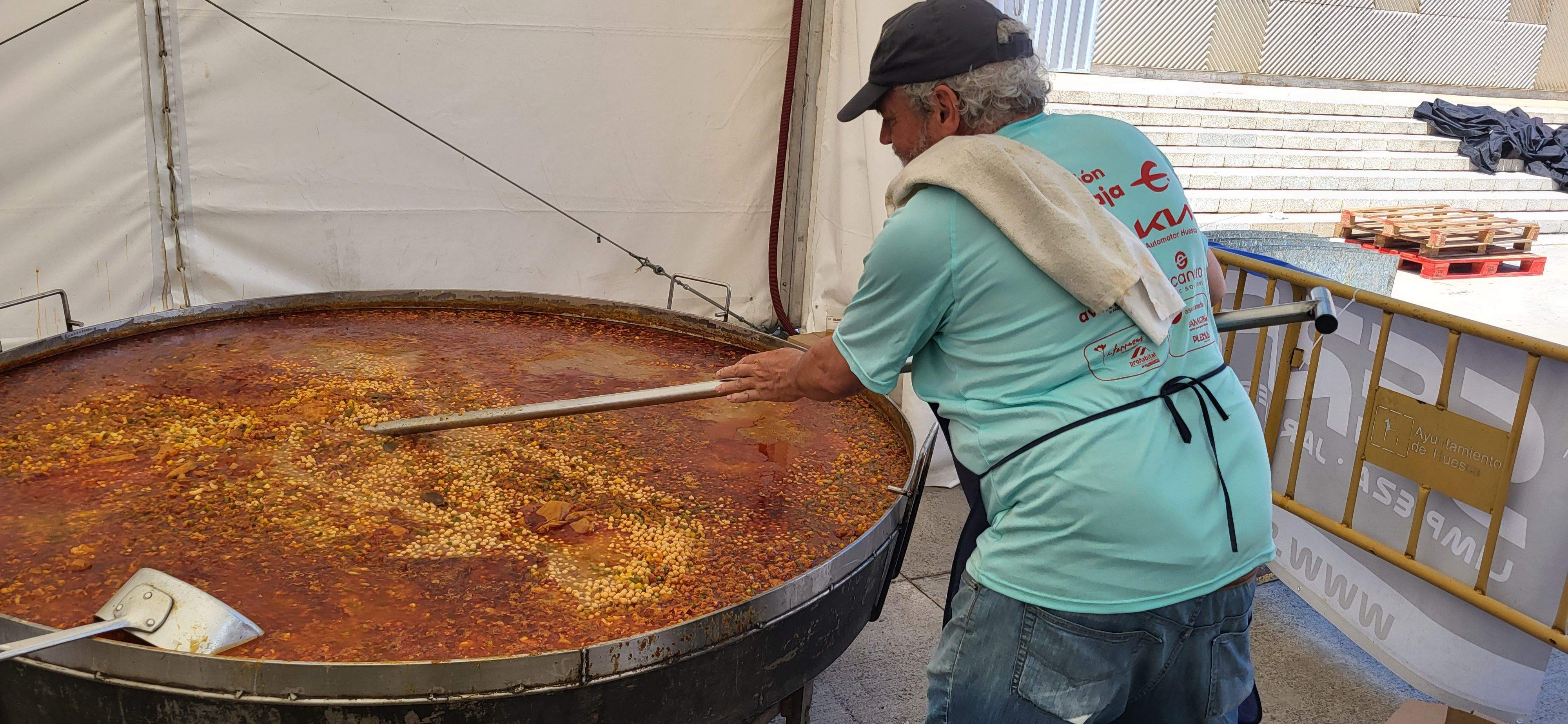 La comida, garbanzos buenísimos. Foto Myriam Martínez