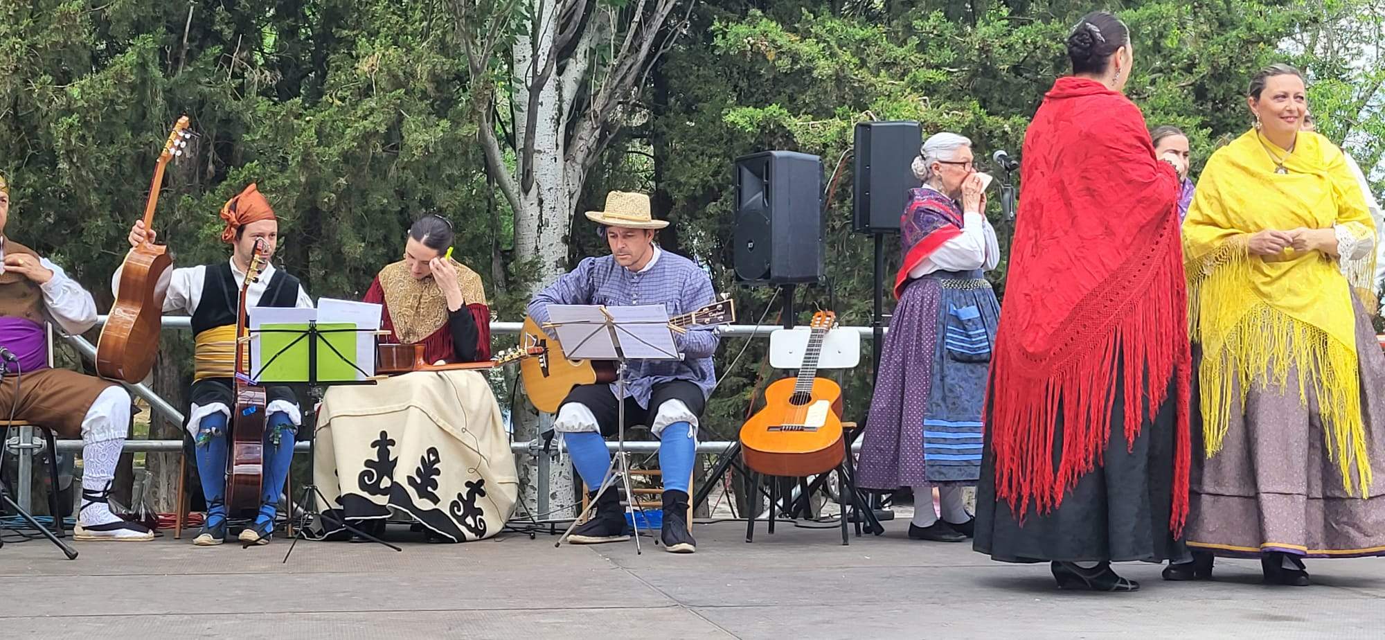 Romería de Nuestra Señora de Salas y de la Huerta en Huesca. Foto Javier García Antón