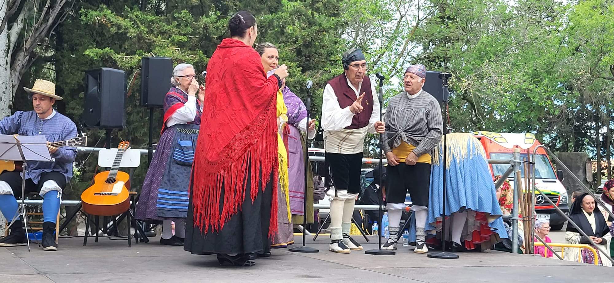 Romería de Nuestra Señora de Salas y de la Huerta en Huesca. Foto Javier García Antón
