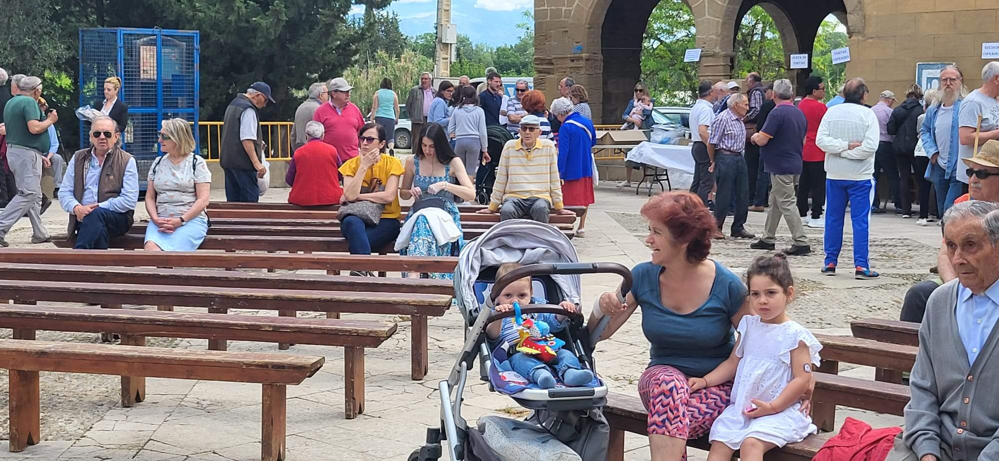 Romería de Nuestra Señora de Salas y de la Huerta en Huesca. Foto Javier García Antón
