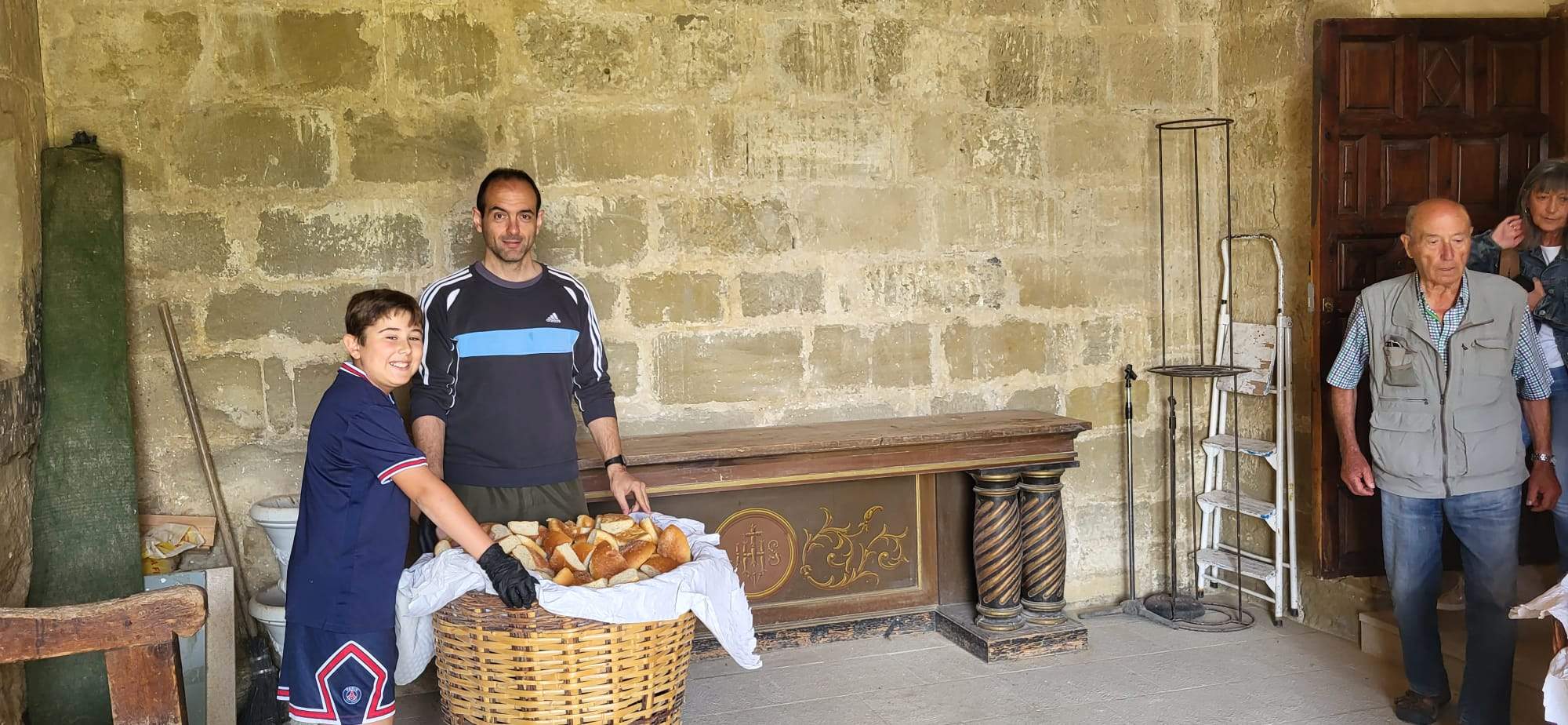 Romería de Nuestra Señora de Salas y de la Huerta en Huesca. Foto Javier García Antón