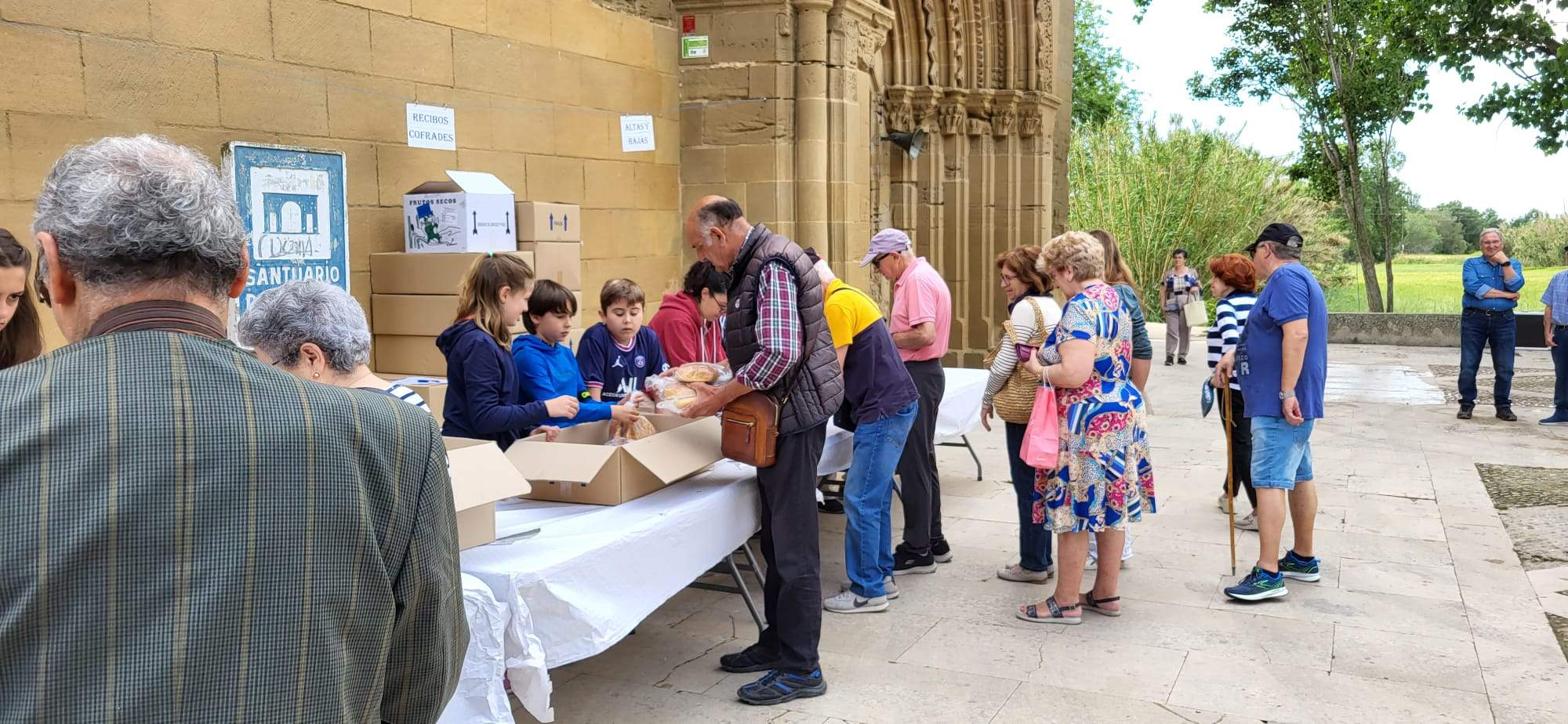 Romería de Nuestra Señora de Salas y de la Huerta en Huesca. Foto Javier García Antón