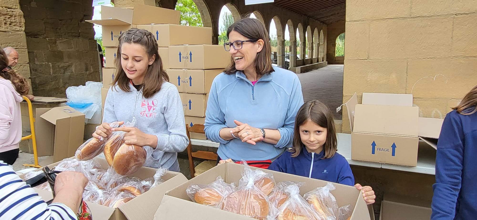 Romería de Nuestra Señora de Salas y de la Huerta en Huesca. Foto Javier García Antón
