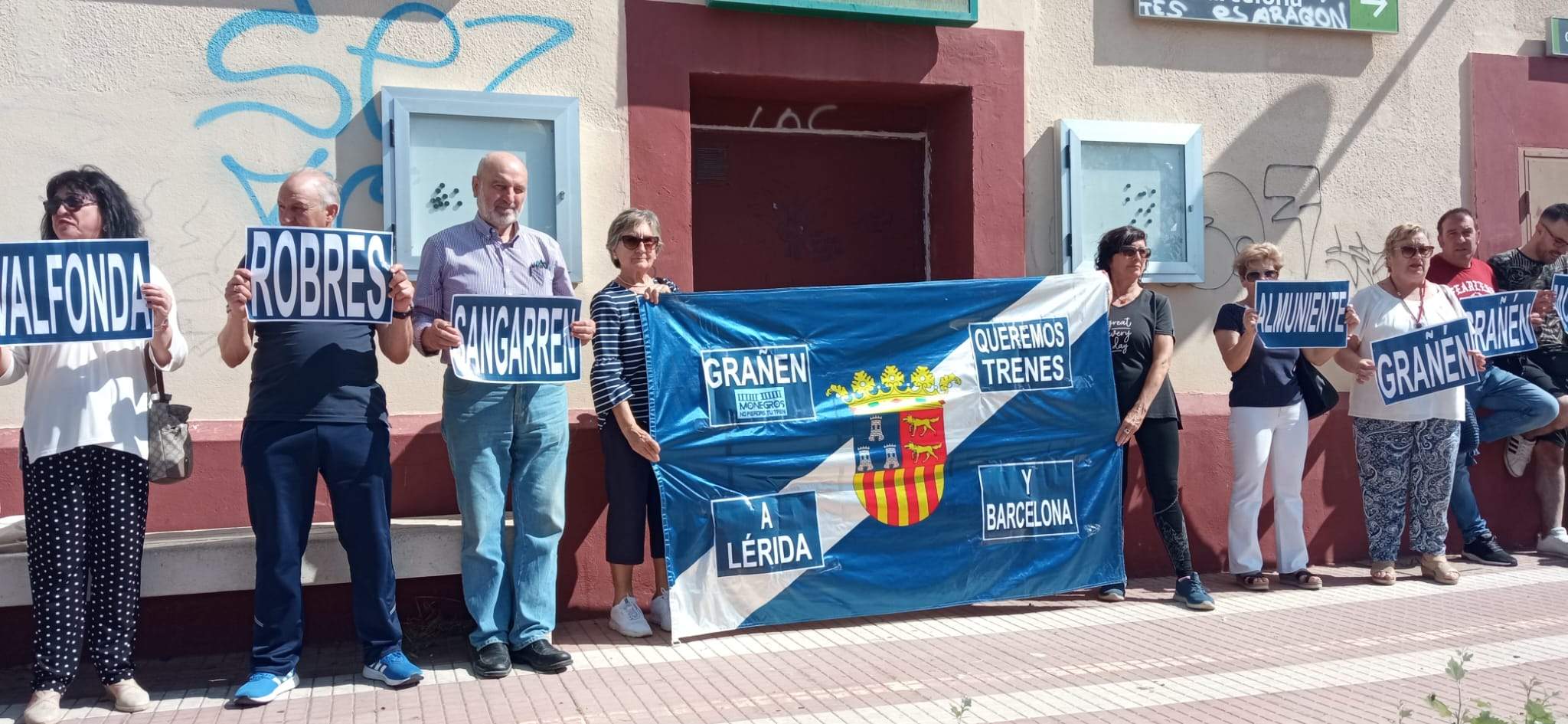 Concentración de Monegros No Pierdas Tu Tren.