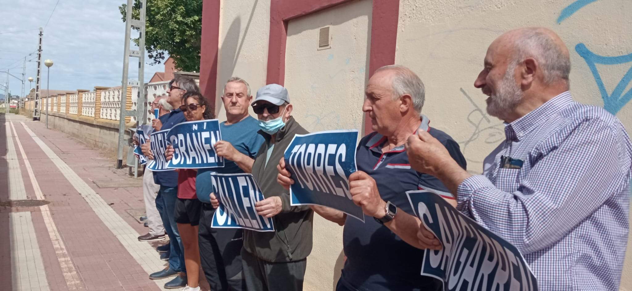 Concentración de Monegros No Pierdas Tu Tren.