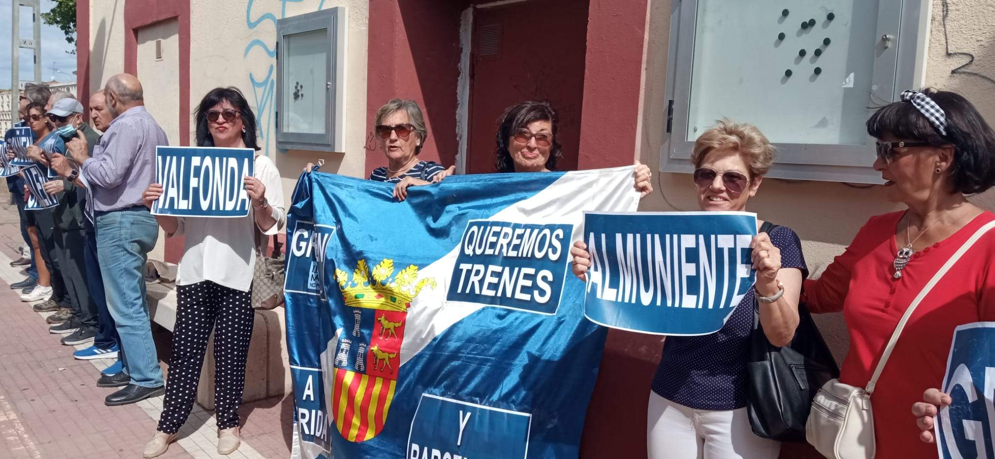 Concentración de Monegros No Pierdas Tu Tren.