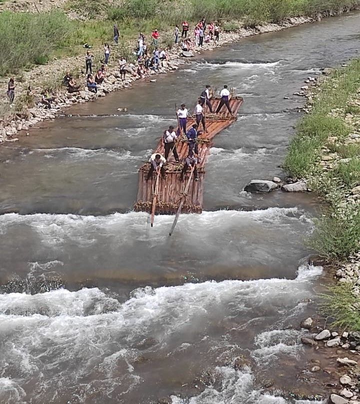 XIV Descenso de Navatas por el río Aragón Subordán.