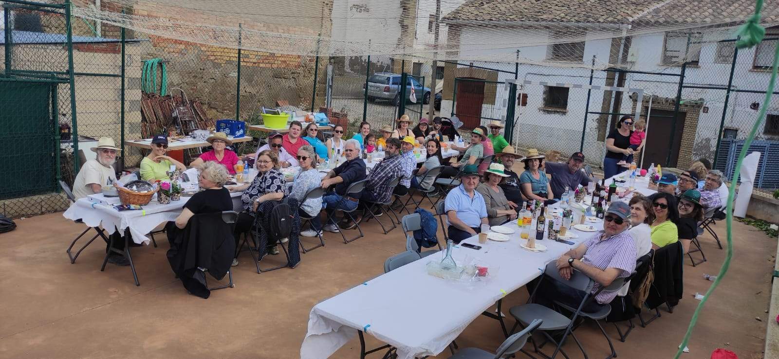 Celebración de San Gregorio en San Cosme y San Damián en Panzano. Foto Fernando Paúles