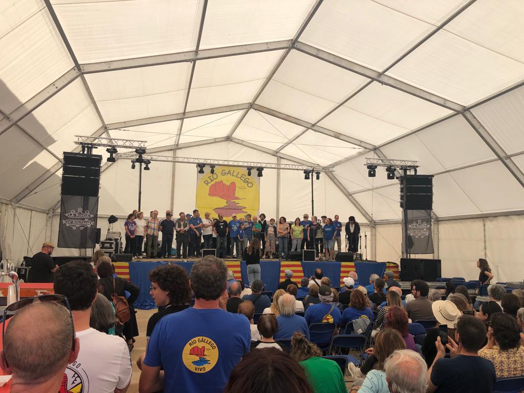 Celebración en Biscarrués del triunfo sobre el pantano.