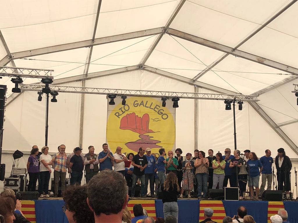 Celebración en Biscarrués del triunfo sobre el pantano.