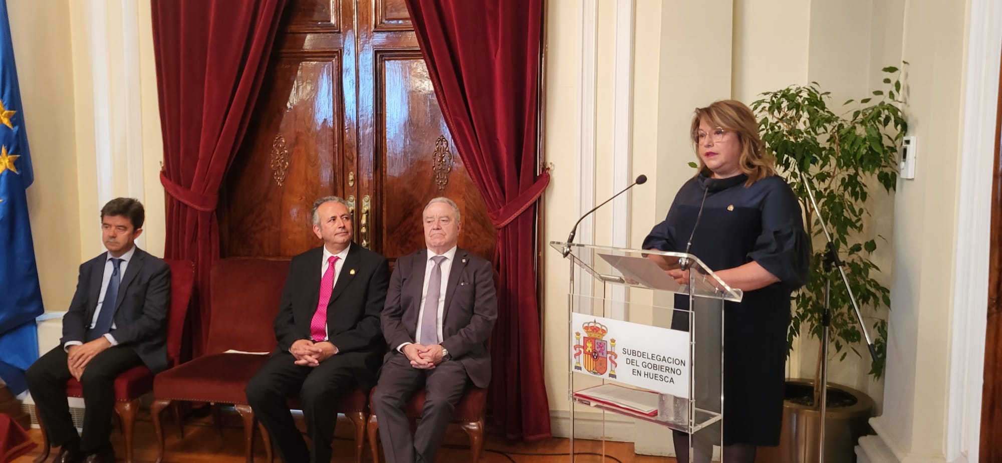 Toma de posesión de Carlos Campo de subdelegado del Gobierno en Huesca. Foto Javier García Antón