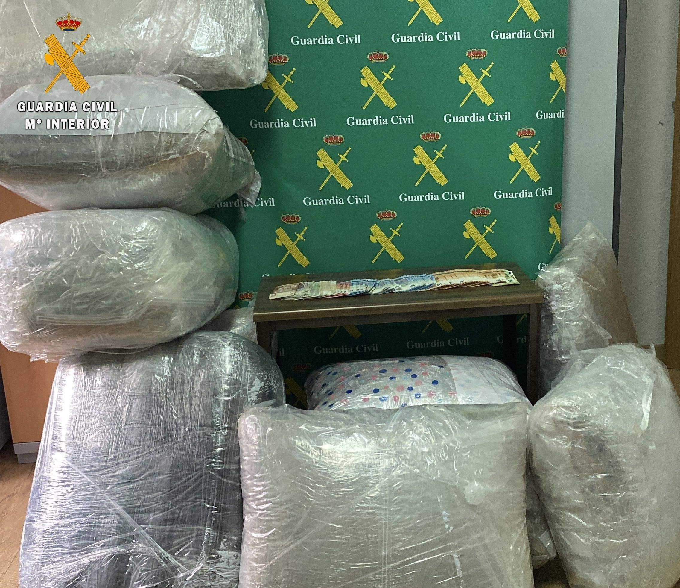 Imagen de archivo de droga encontrada por la Guardia Civil