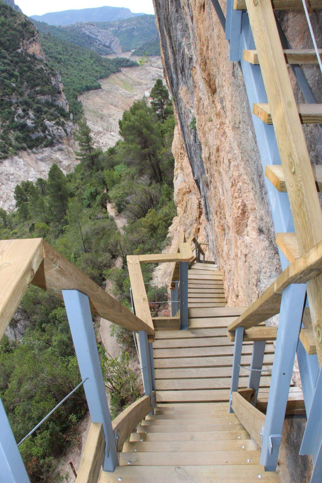 Pasarelas de Montfalcó tras la remodelación.
