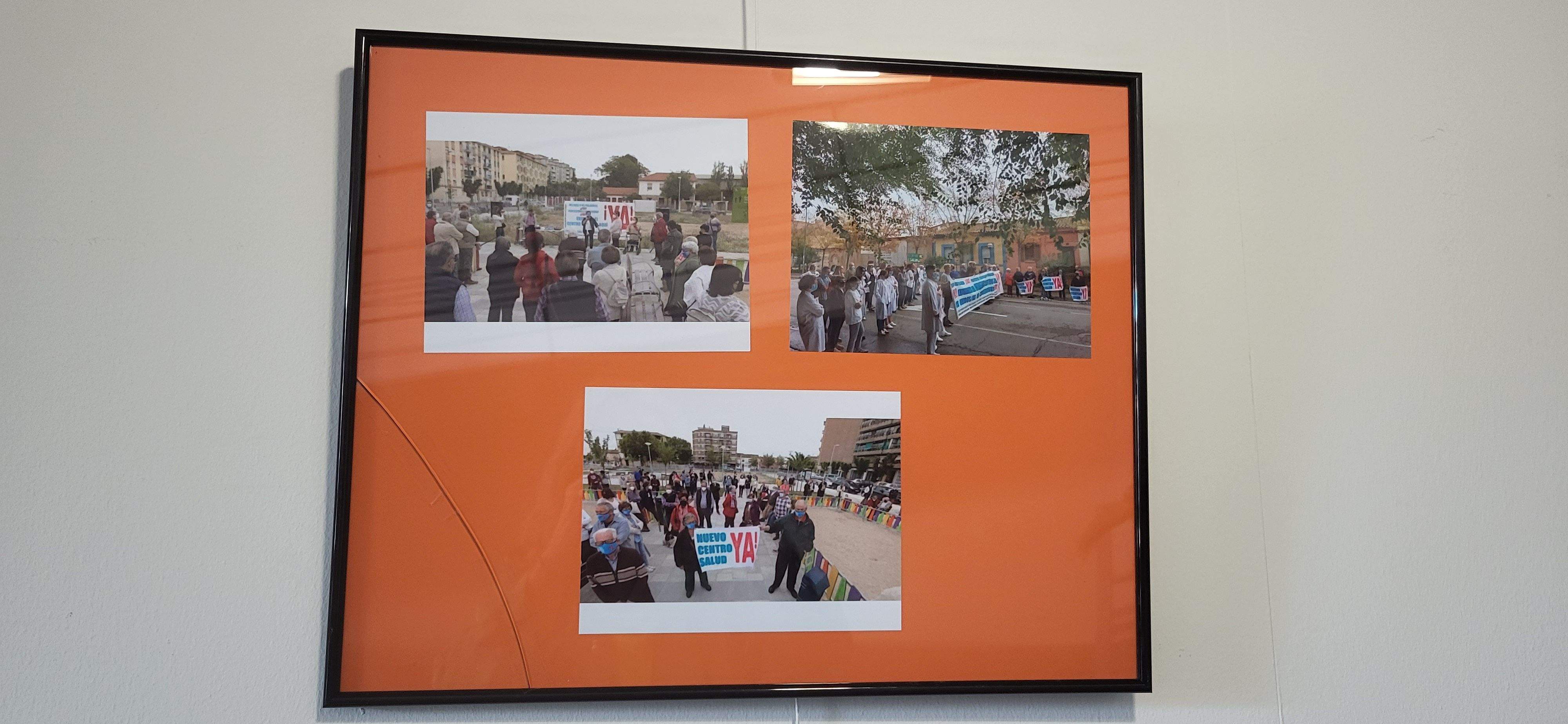  Visita guiada a la exposición "50 años haciendo barrio". Foto Myriam Martínez