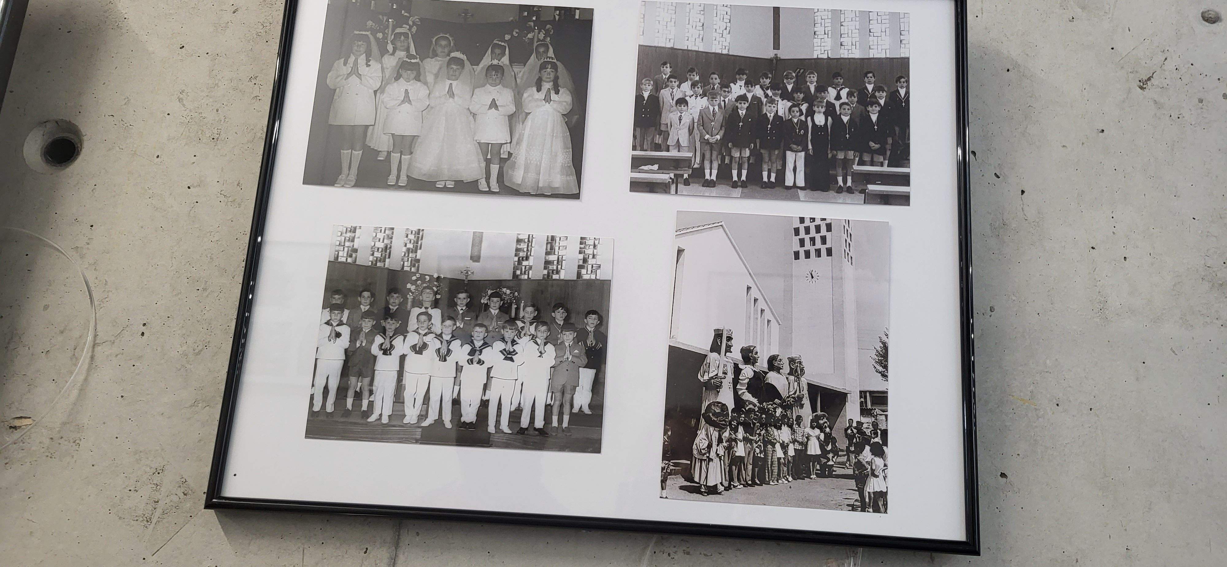  Visita guiada a la exposición "50 años haciendo barrio". Foto Myriam Martínez