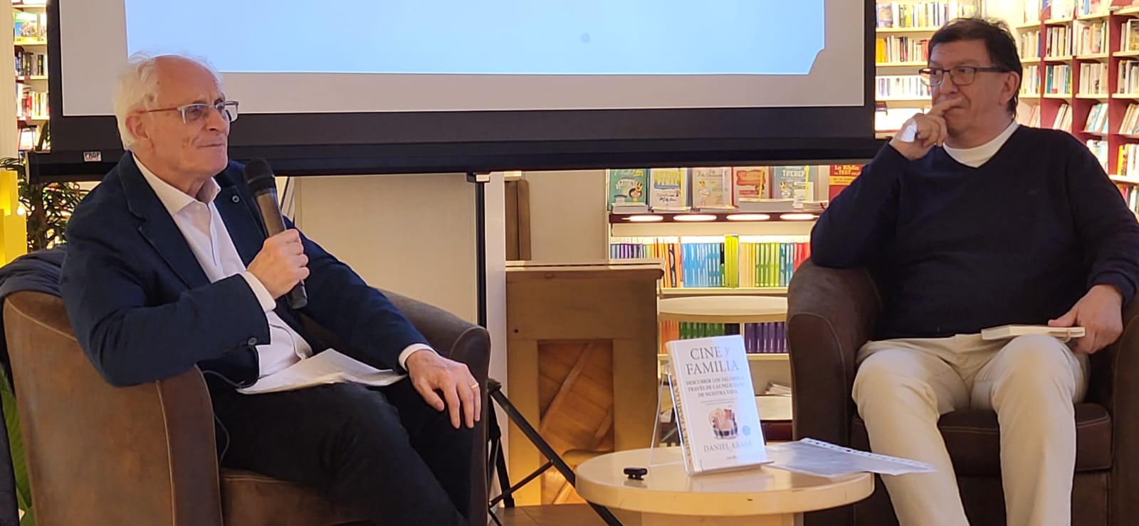 Presentación del libro Cine y Familia en Santos Ochoa