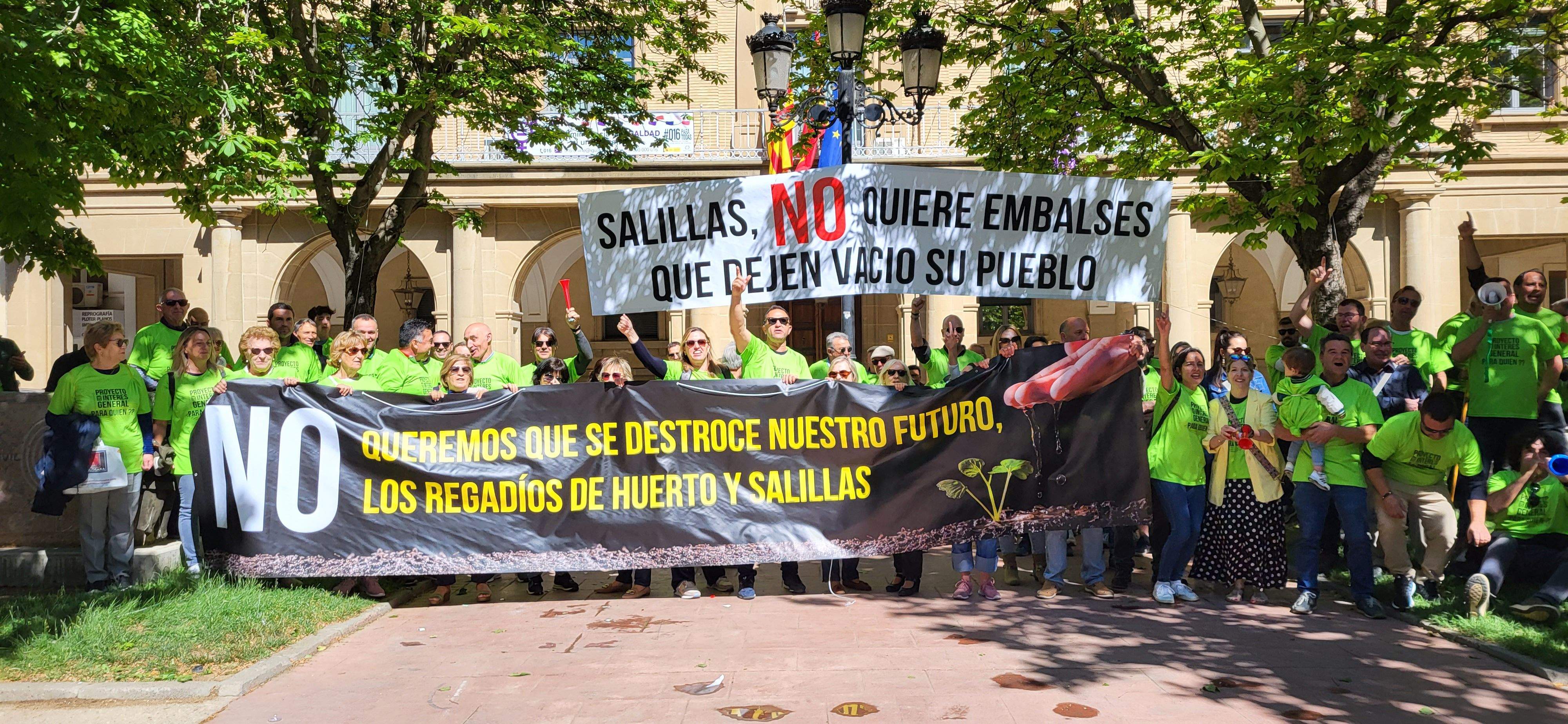 Movilización de Salillas y Huerto en defensa de sus regadíos. 