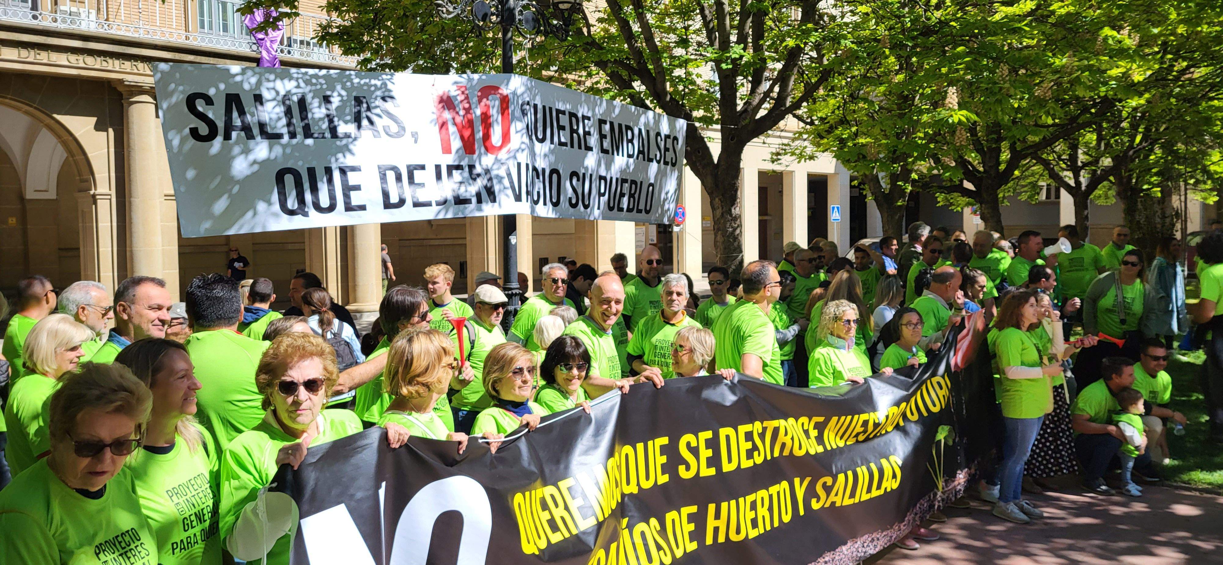 Movilización de Salillas y Huerto en defensa de sus regadíos. 