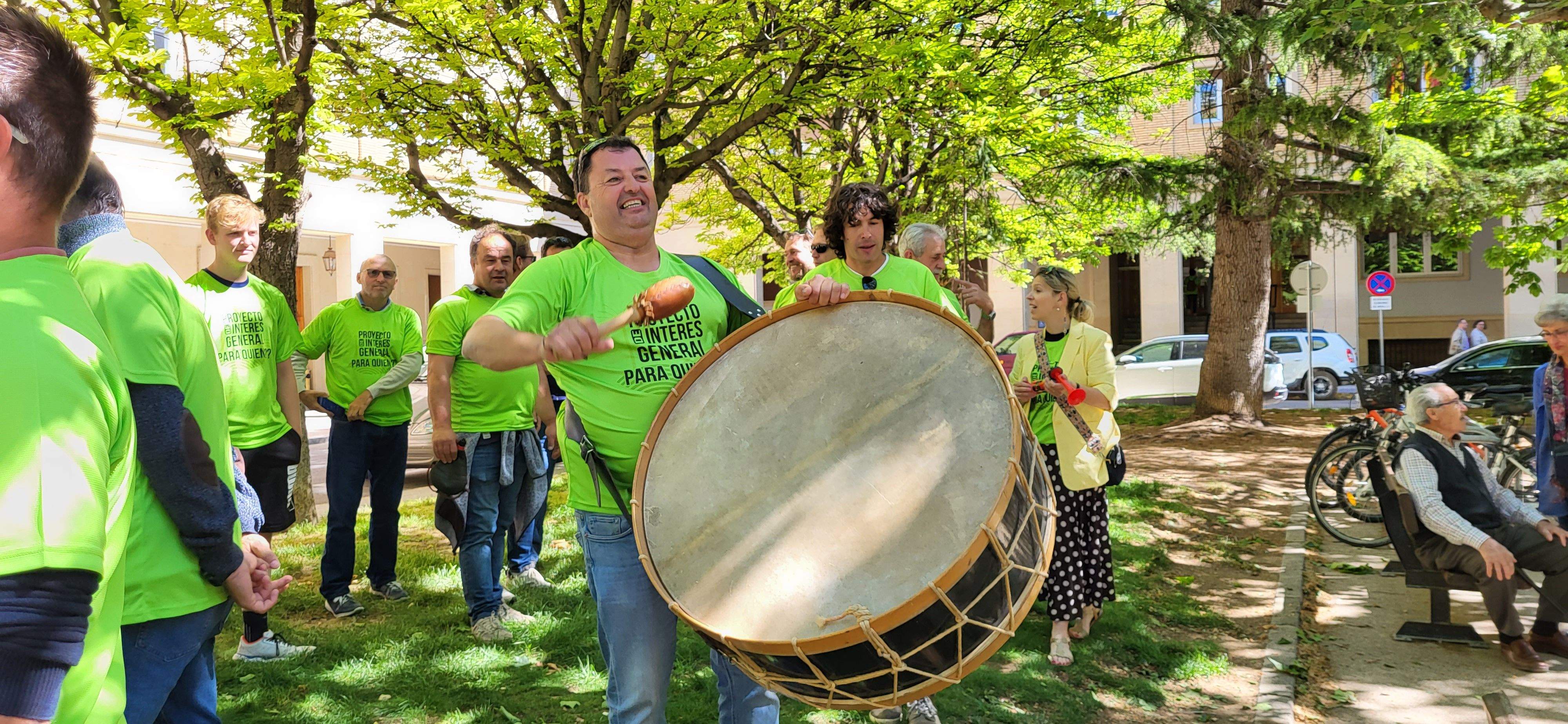 Movilización de Salillas y Huerto en defensa de sus regadíos. 