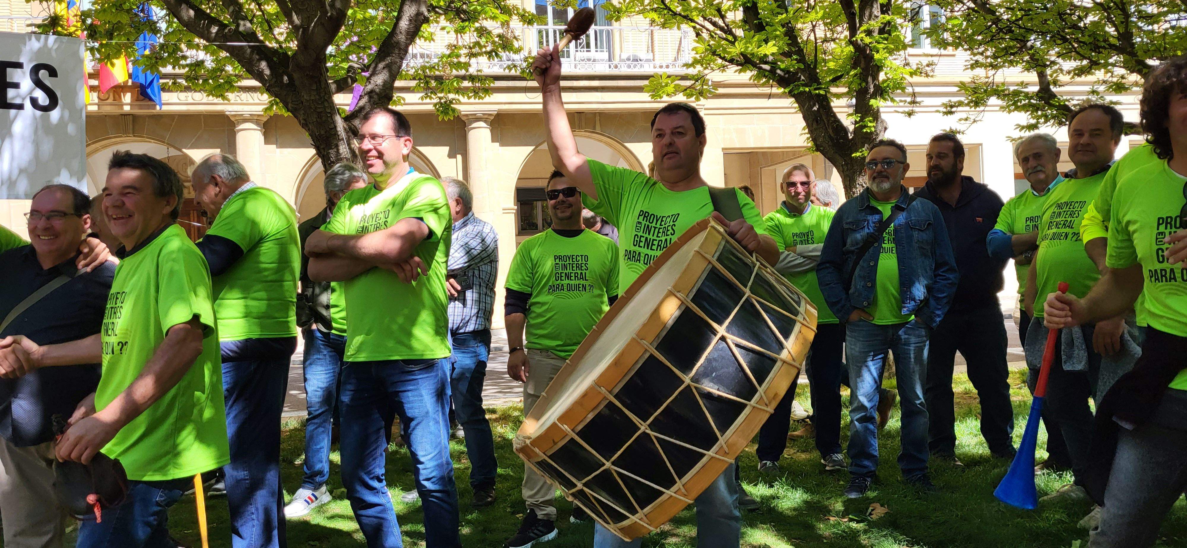 Movilización de Salillas y Huerto en defensa de sus regadíos. 