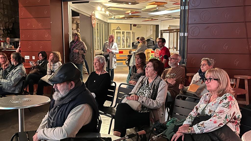 Subasta "Arte a precio de fortfait" en defensa de Canal Roya.