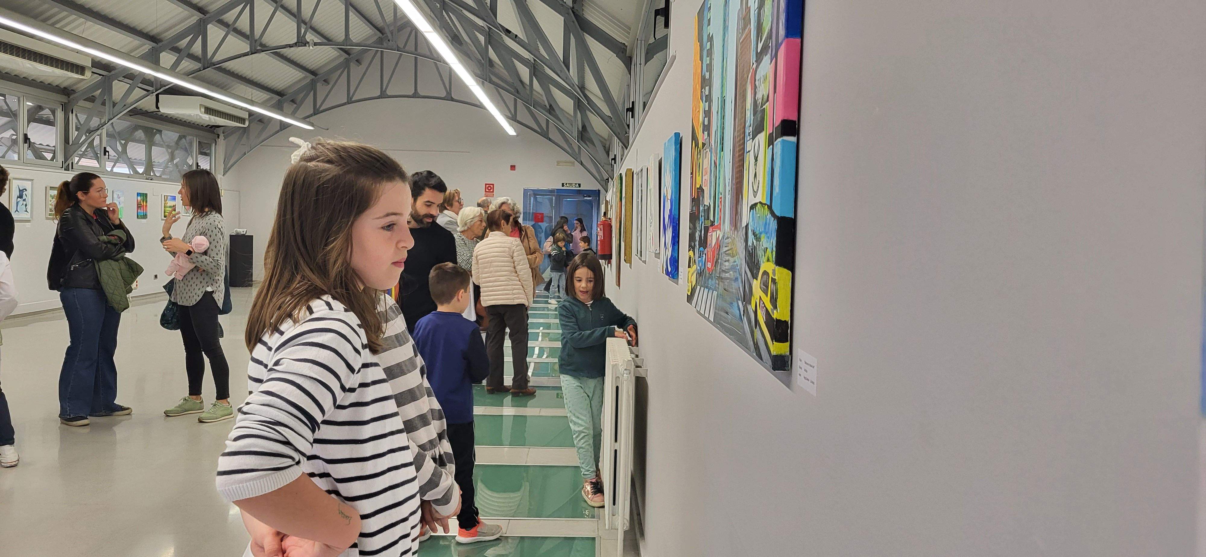 Exposición "Un paseo por la vida" del taller de Marian Ruiz. Foto Myriam Martínez