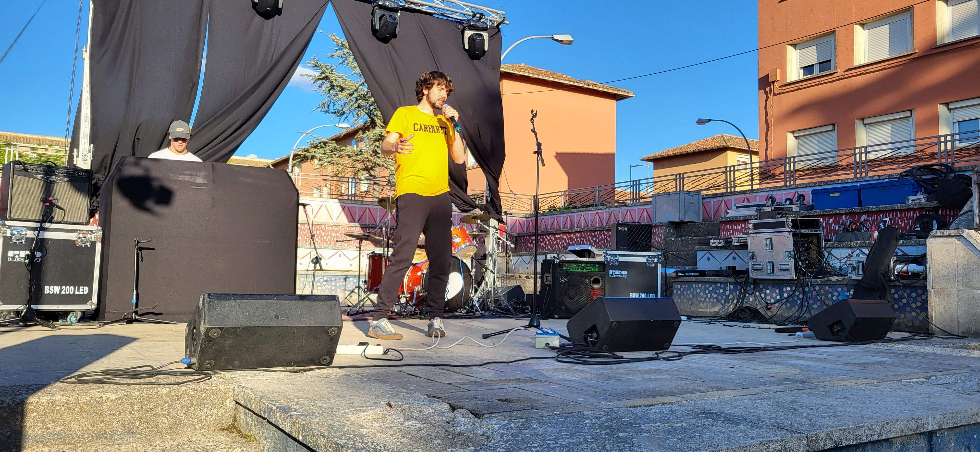 La Música. Dimas Insa. Foto Myriam Martínez