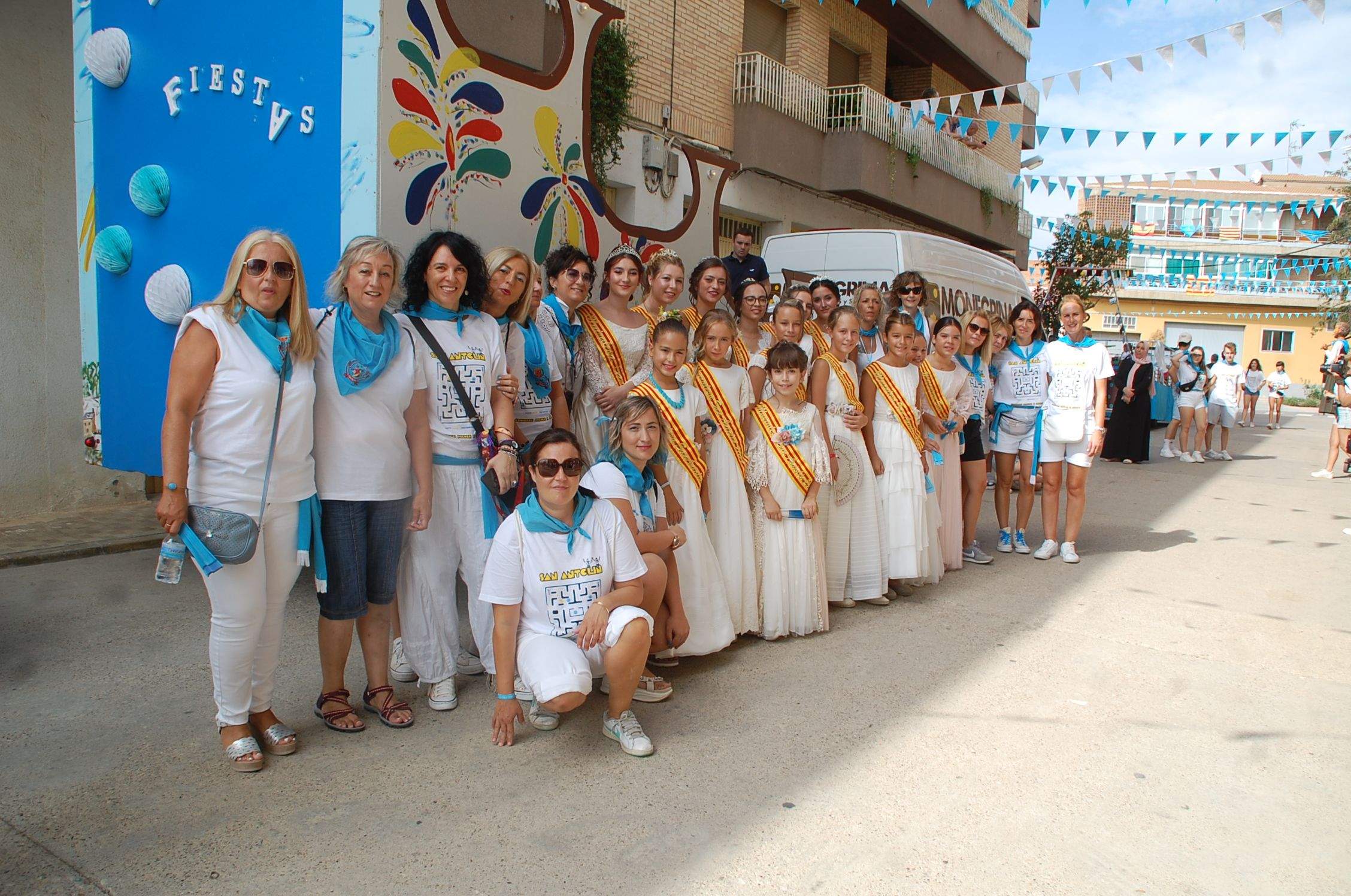 Cabalgata y chupinazo de las fiestas de Sariñena 2022