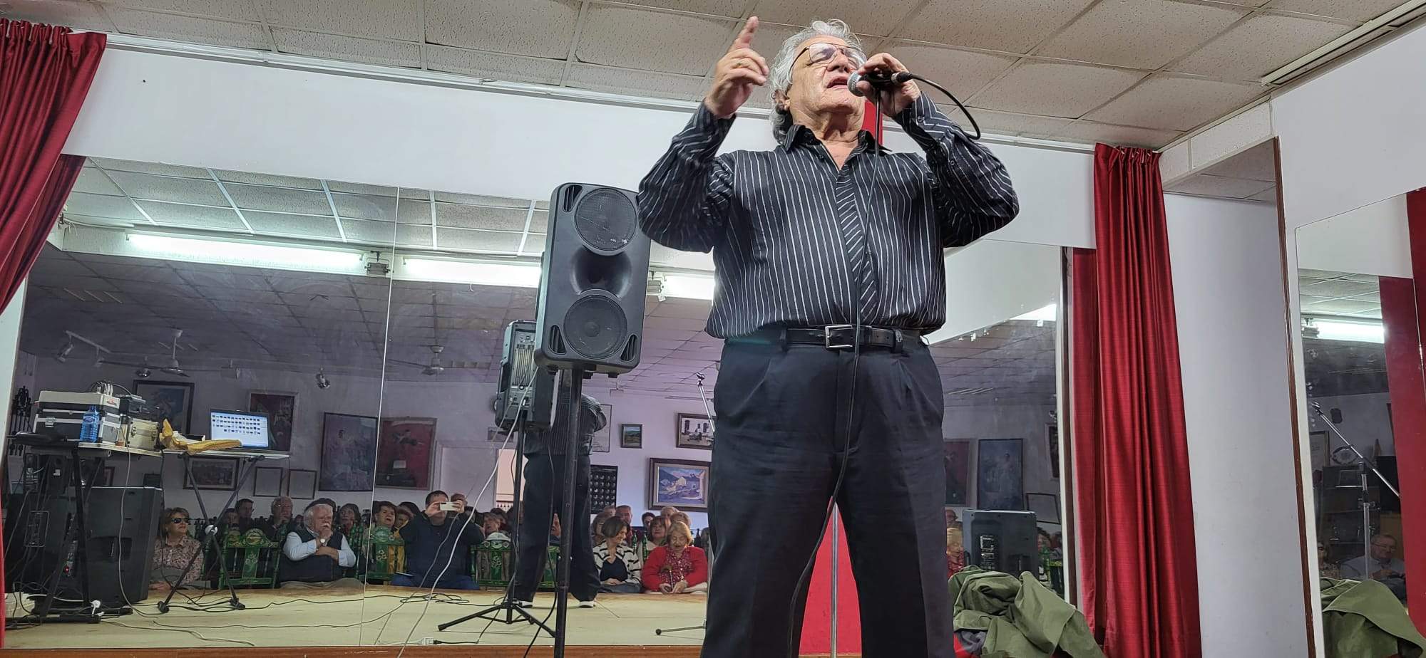 Homenaje a Ramón Flores asa de Andalucía