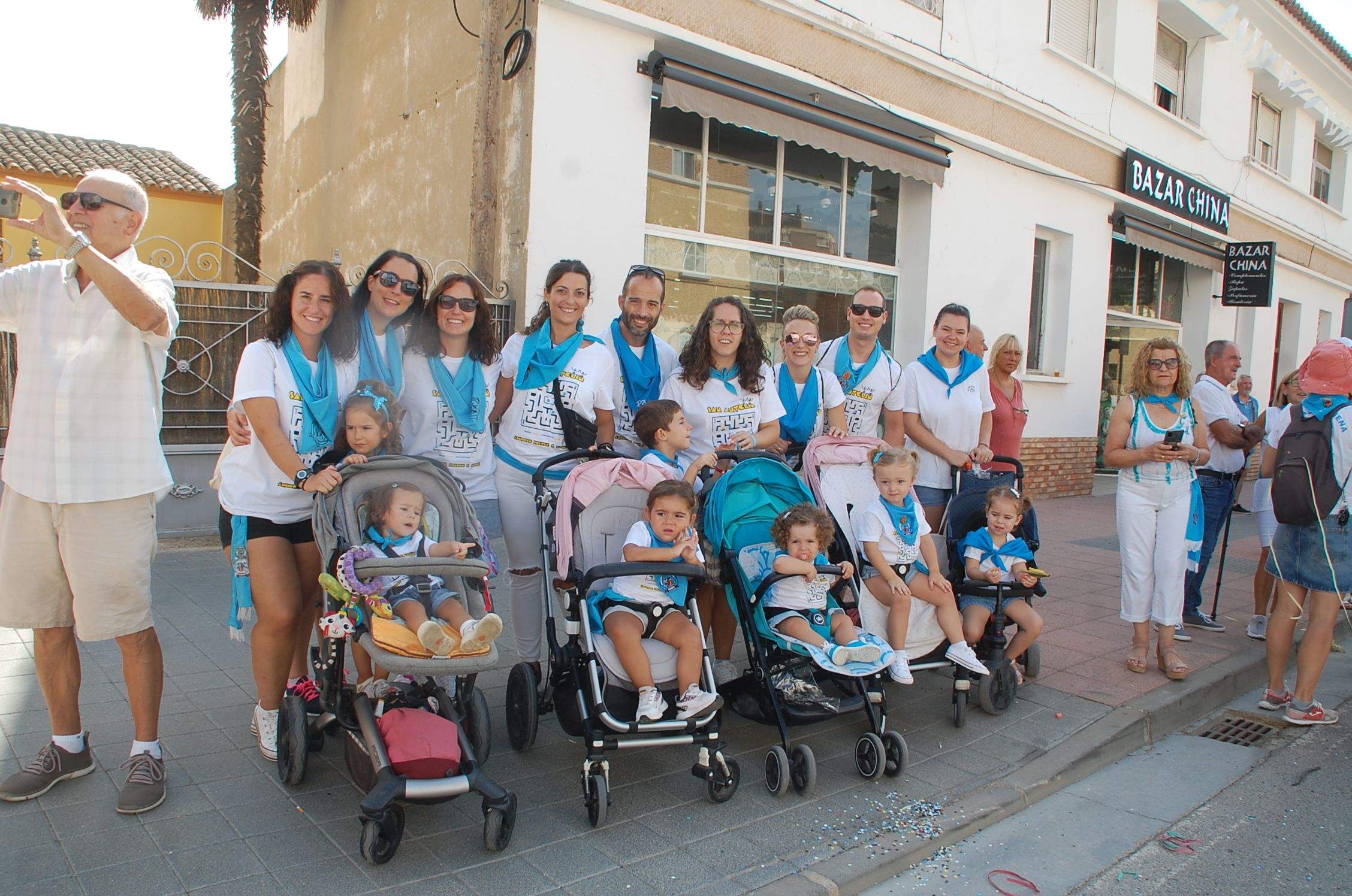 Cabalgata y chupinazo de las fiestas de Sariñena 2022 