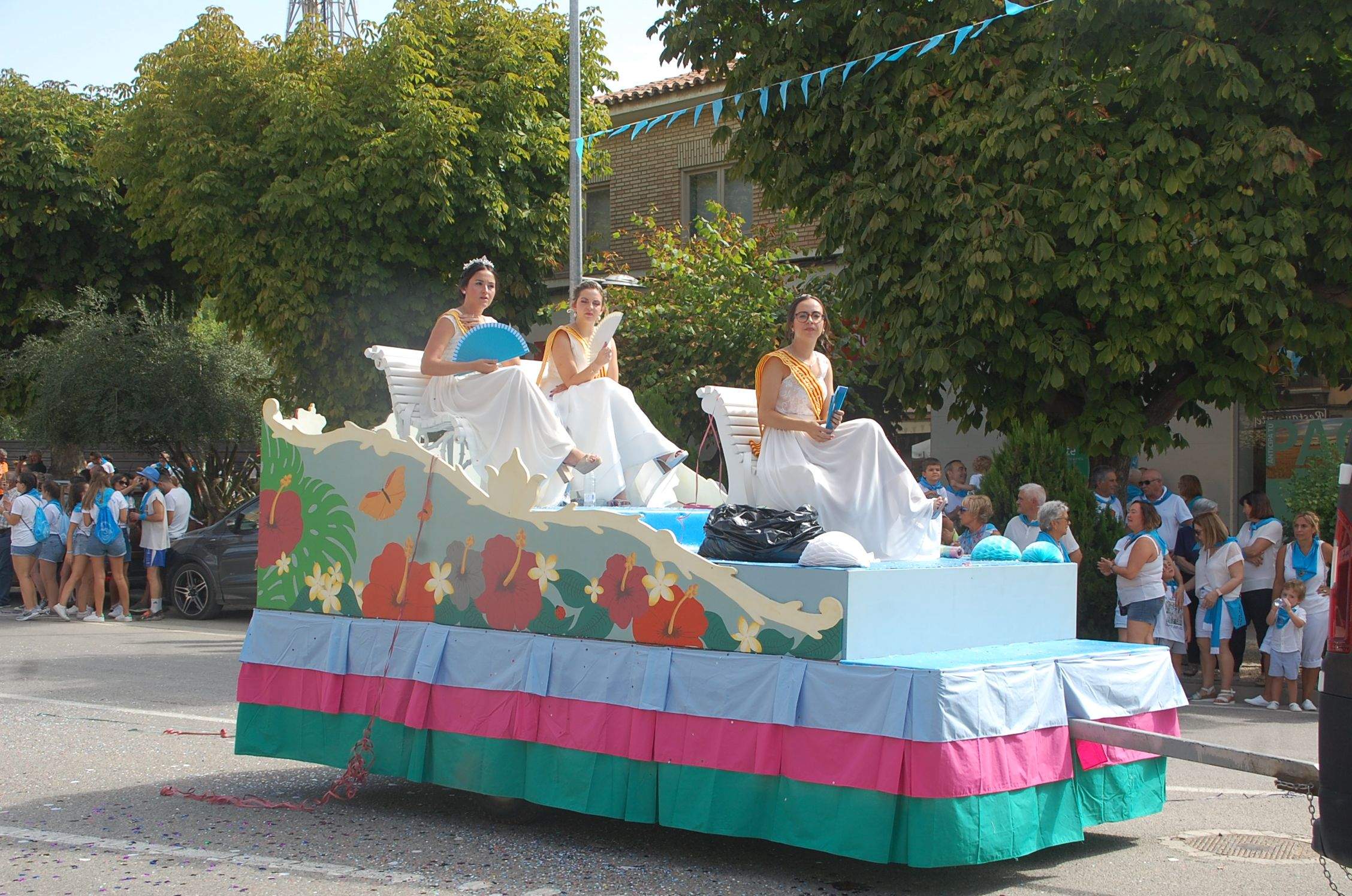 Cabalgata y chupinazo de las fiestas de Sariñena 2022 