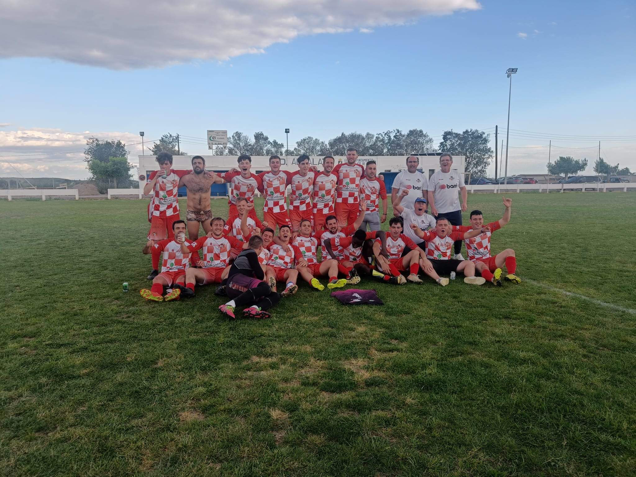 Celebración de los jugadores tras el triunfo.