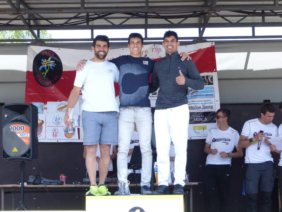 Jesús Paños, Axel Martín y Víctor González, en el podio masculino. Foto: Deporte Cantera Sabiñánigo/Andrés Alcaraz