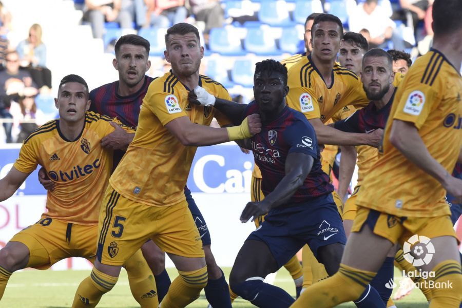 Un partido muy trabado el del Huesca-Ponferradina Un partido muy trabado el del Huesca-Ponferradina