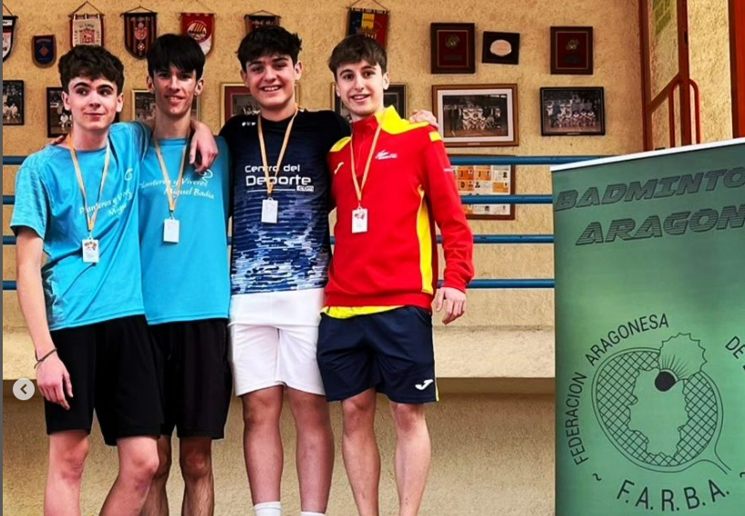 Podio de Bádminton Huesca La Magia
